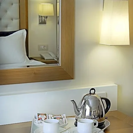Tugcu Select Hotel