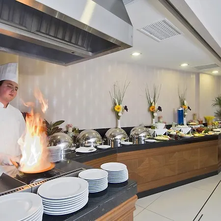 Tugcu Select Szálloda