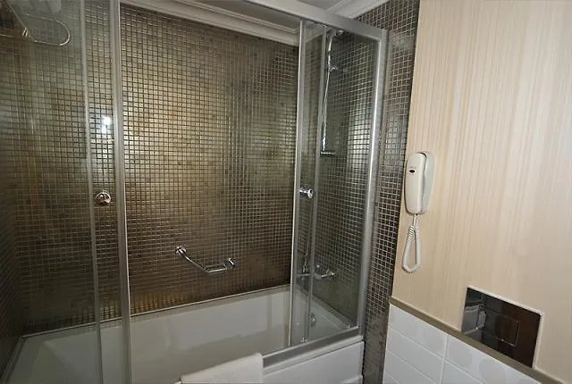 호텔 투그쿠 셀렉트 4*