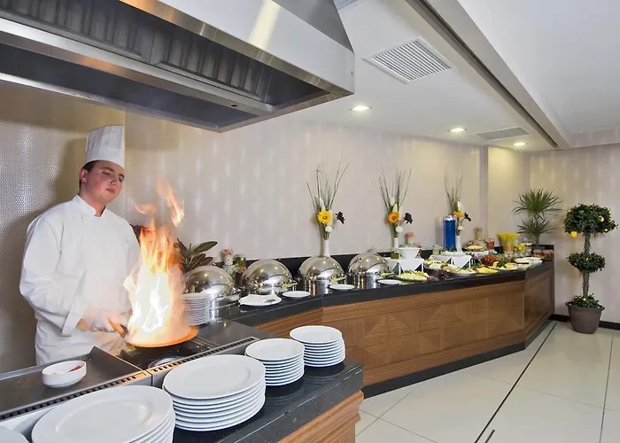 توجكو سيليكت فندق